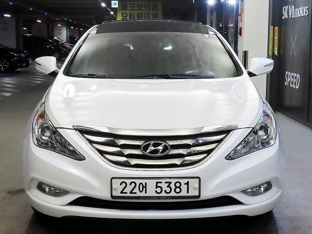 HYUNDAI Sonata - Vista 2