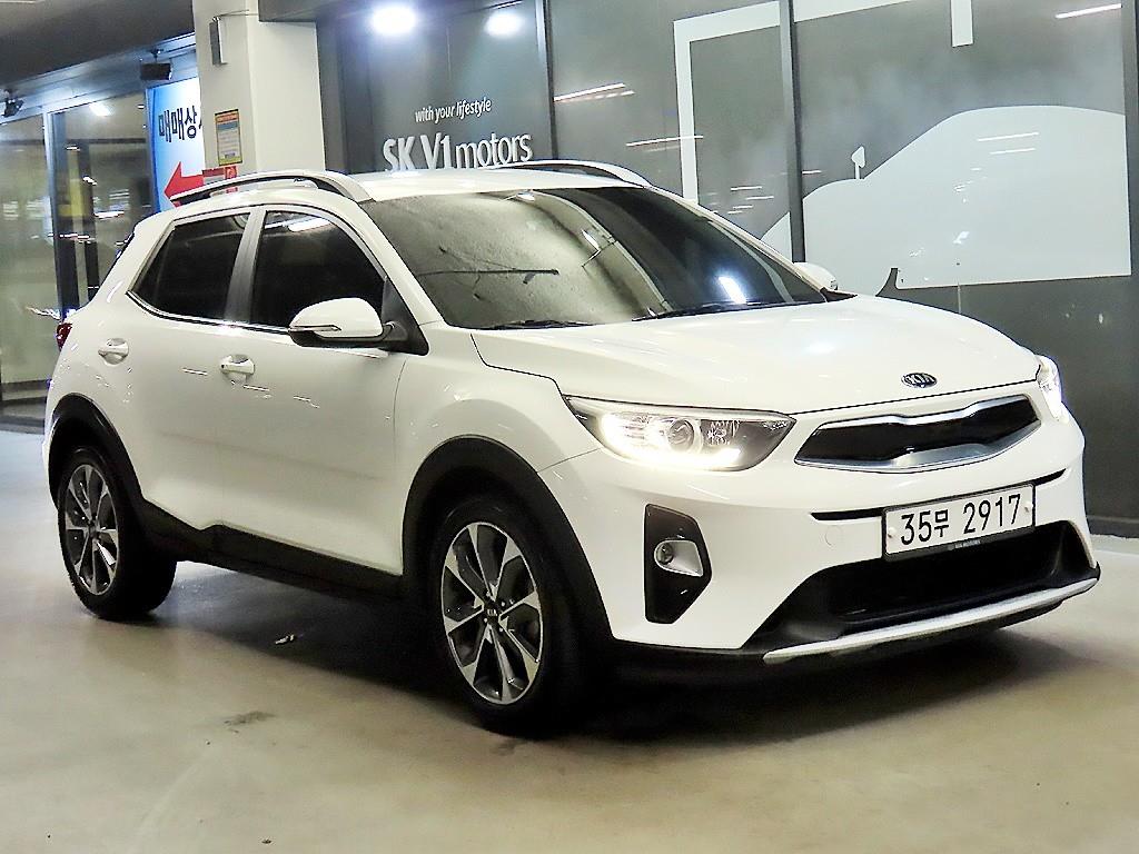 KIA Stonic 2019 Blanco - Importación desde Corea - HF Imports Iquique - Foto 1