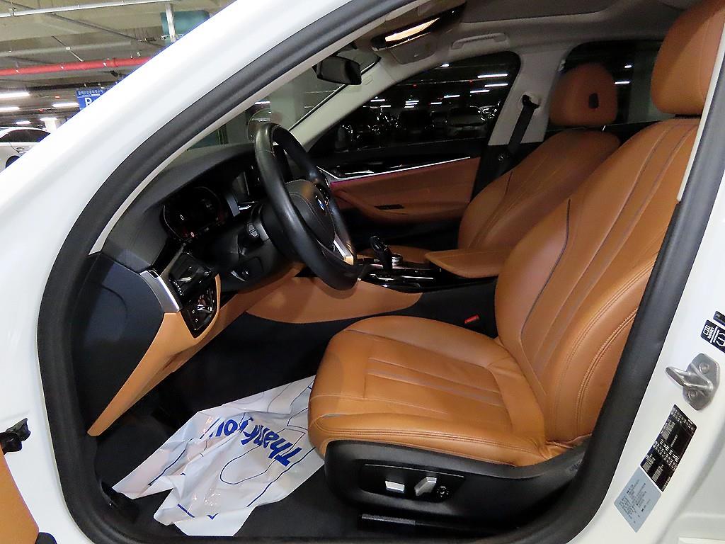 BMW 5 Series - Vista 8