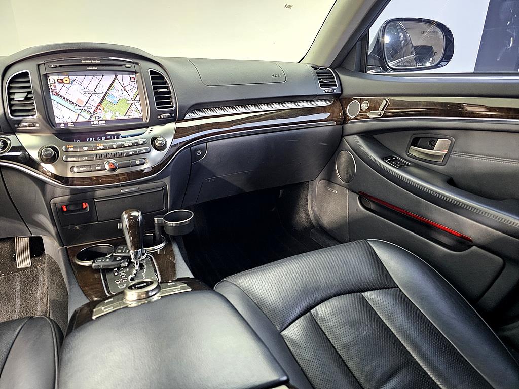 Ssangyong Chairman - Vista 12