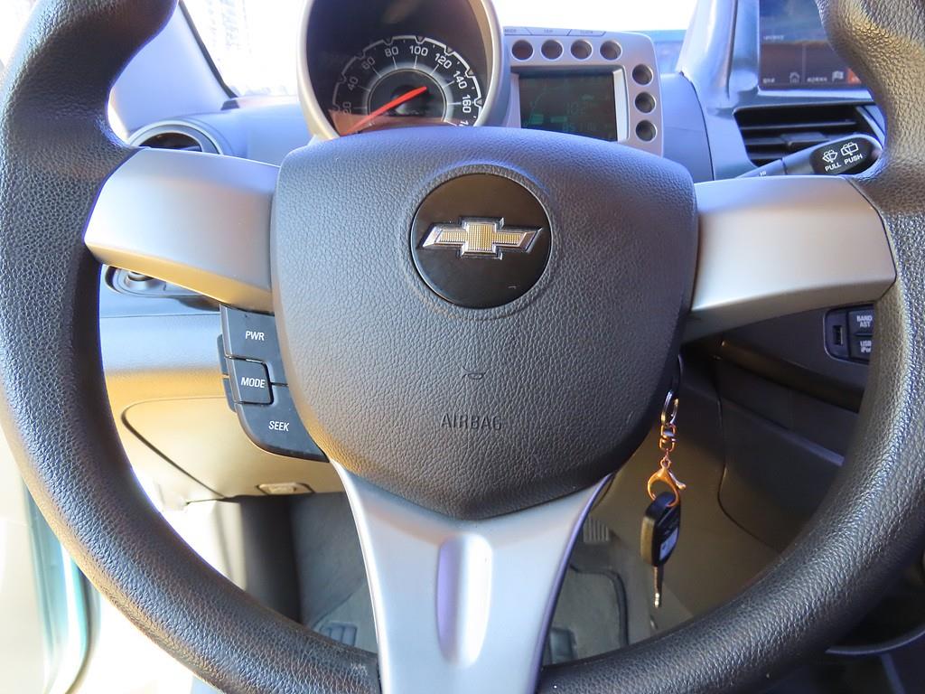 Chevrolet Spark - Vista 12