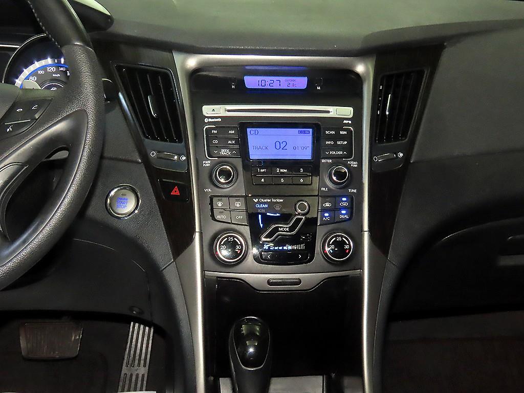 HYUNDAI Sonata 2011 Blanco - Importación desde Corea - HF Imports Iquique - Foto 13
