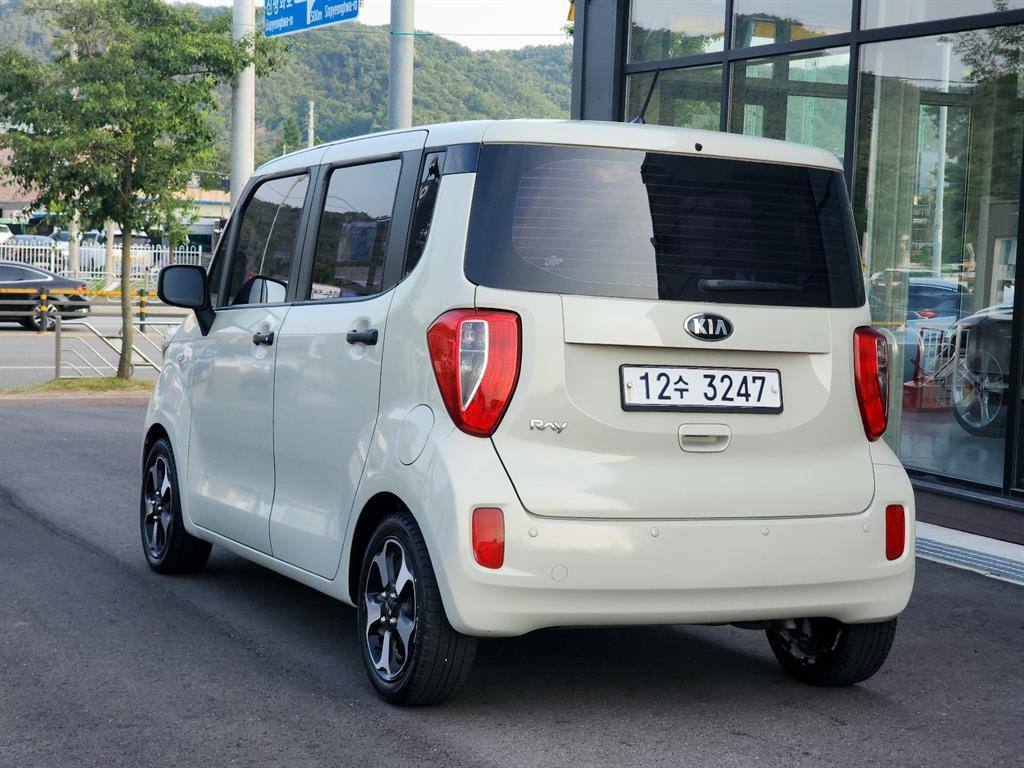 KIA Ray - Vista 7