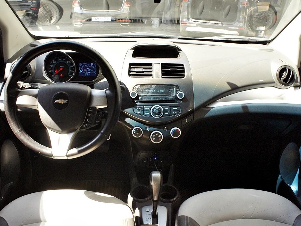 Chevrolet Spark - Vista 9