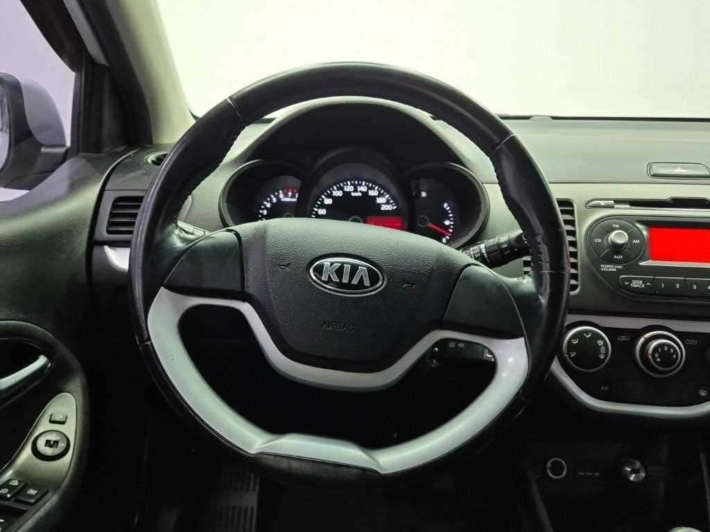 KIA Morning - Vista 11