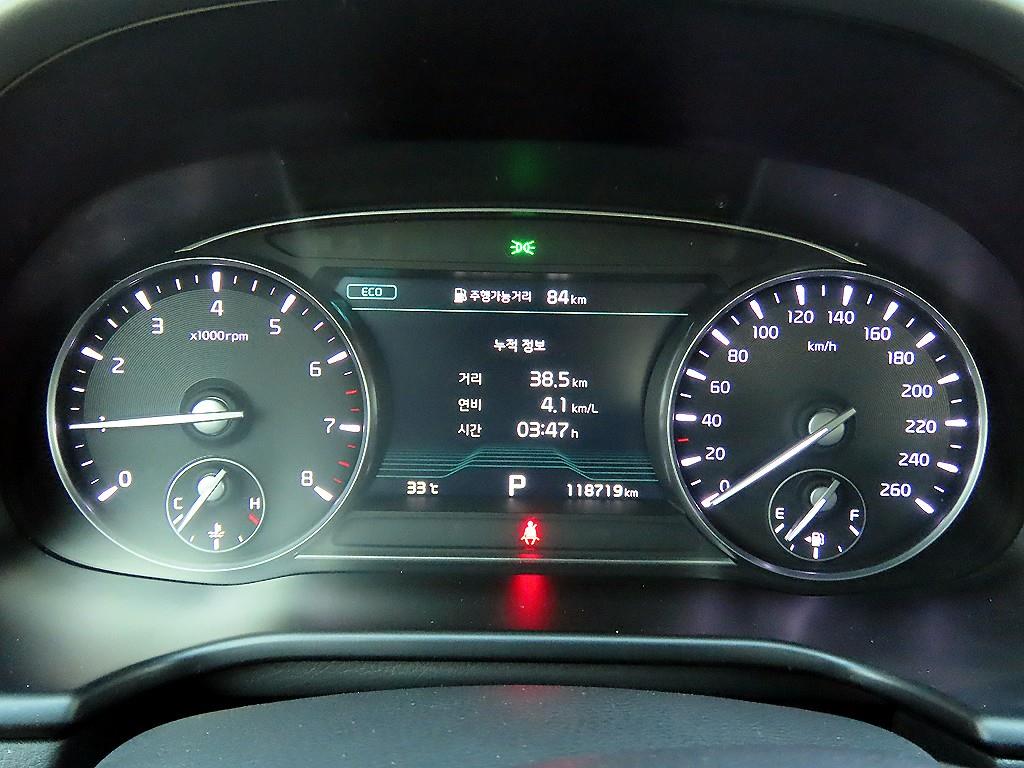 KIA K9 - Vista 10