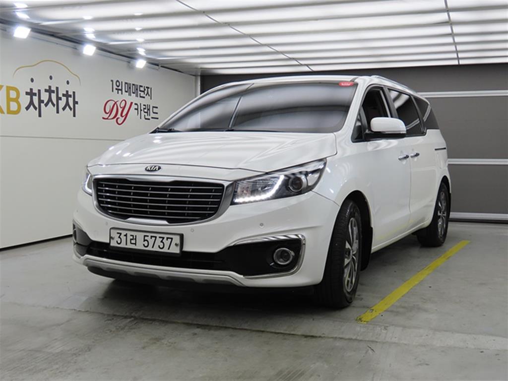 KIA Carnival 2018 Blanco - Importación desde Corea - HF Imports Iquique - Foto 1