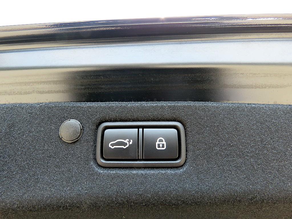 HYUNDAI Grandeur 2022 Negro - Importación desde Corea - HF Imports Iquique - Foto 17