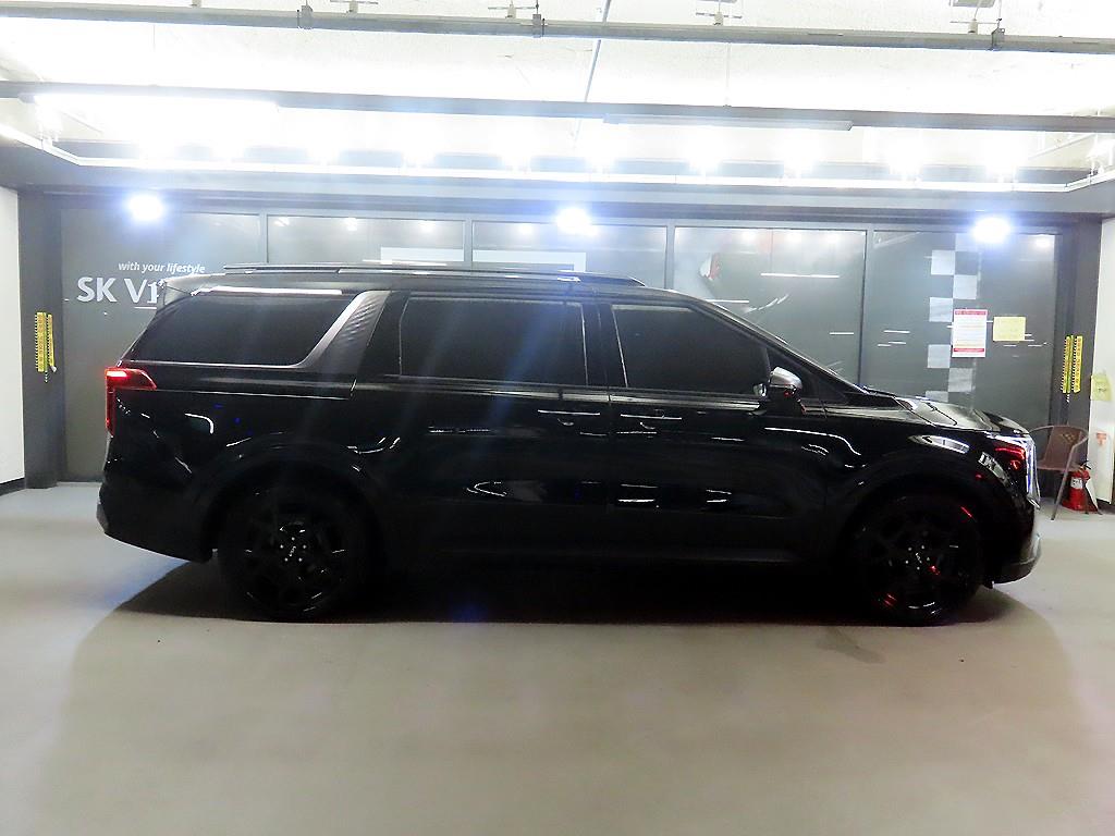 KIA Carnival - Vista 3