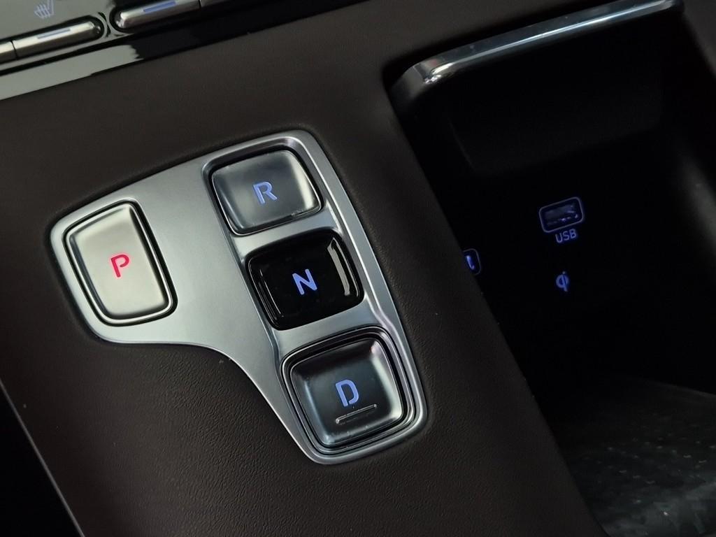 HYUNDAI Grandeur - Vista 10