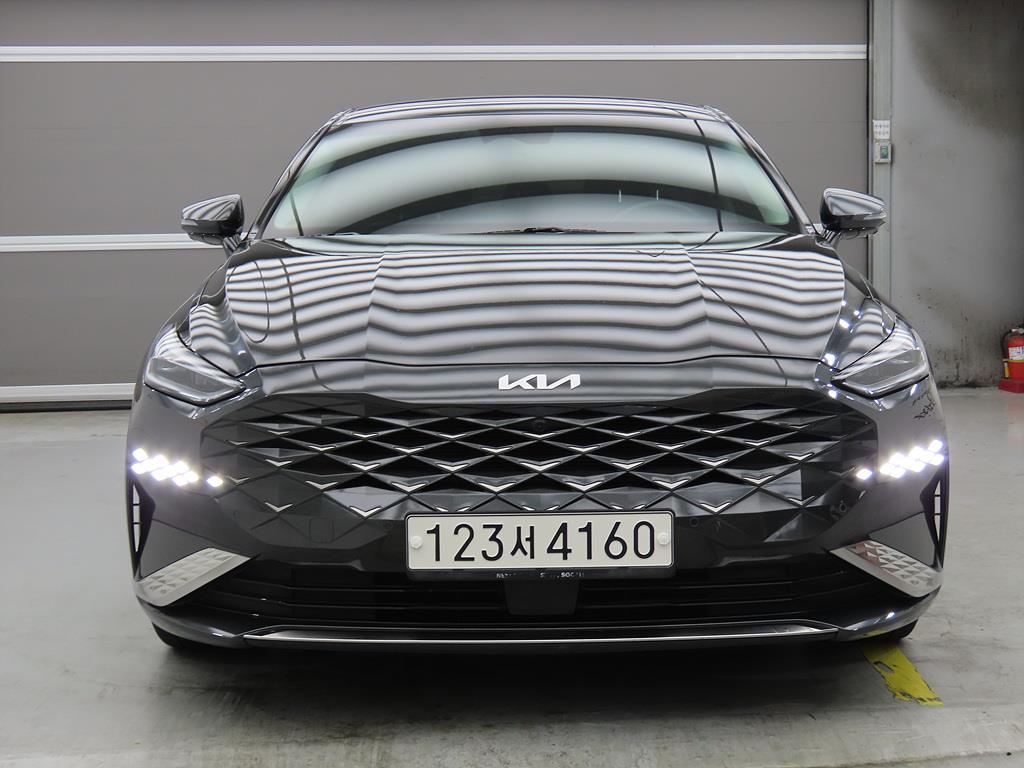 KIA K8 - Vista 2