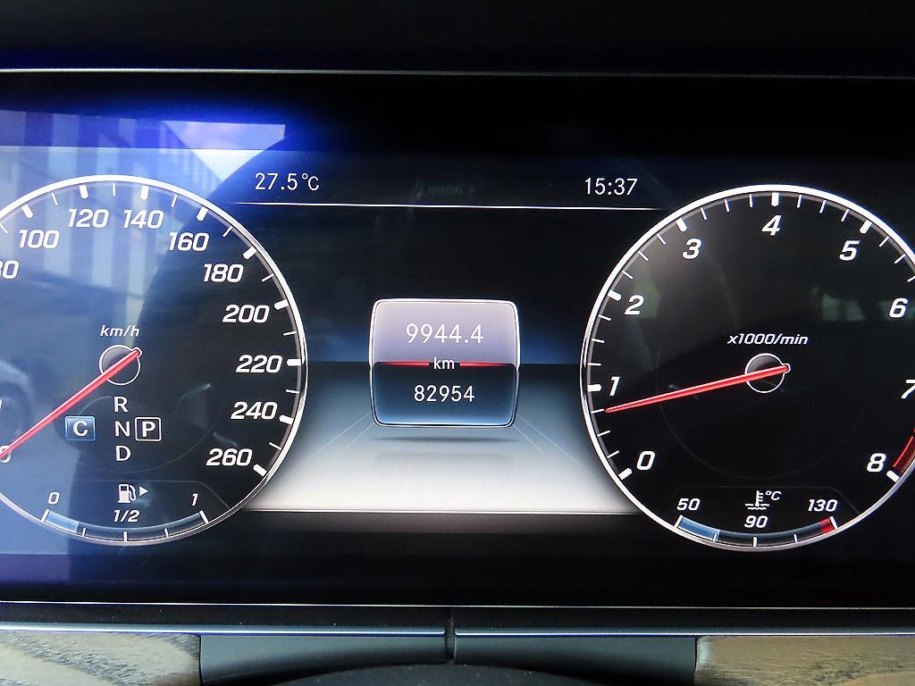 Mercedes Benz E class - Vista 11