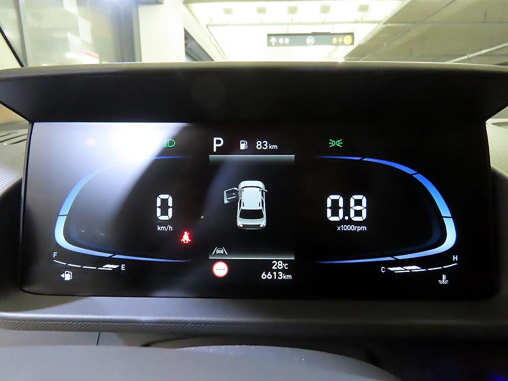 HYUNDAI Casper - Vista 11
