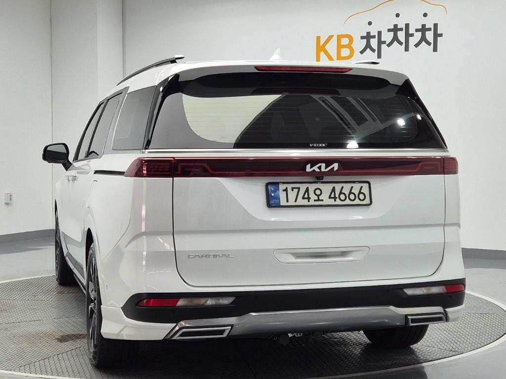 KIA Carnival - Vista 2