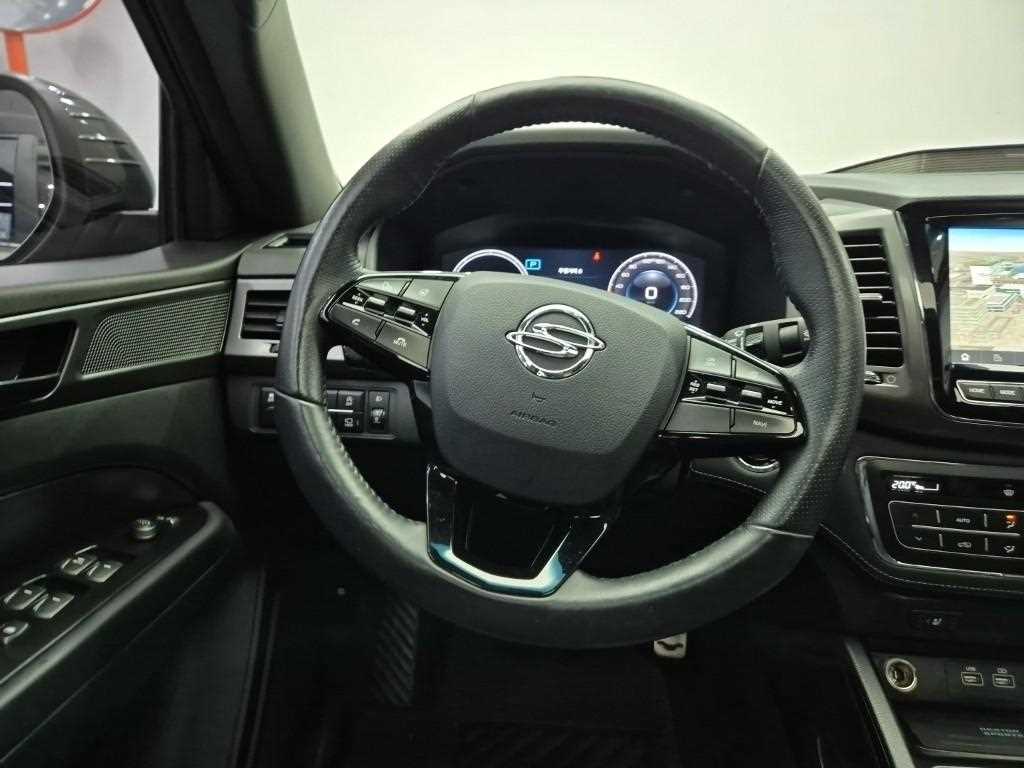 Ssangyong Rexton - Vista 11