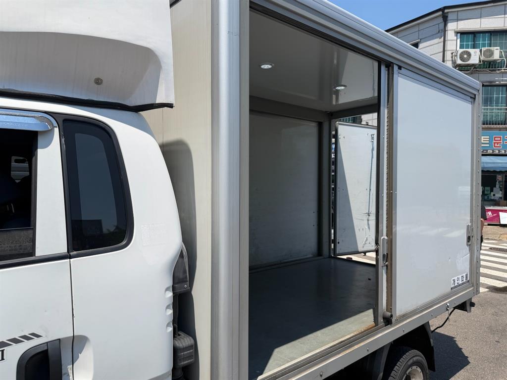 Small Truck Normal Box(High Deck) 2021 Blanco - Importación desde Corea - HF Imports Iquique - Foto 14
