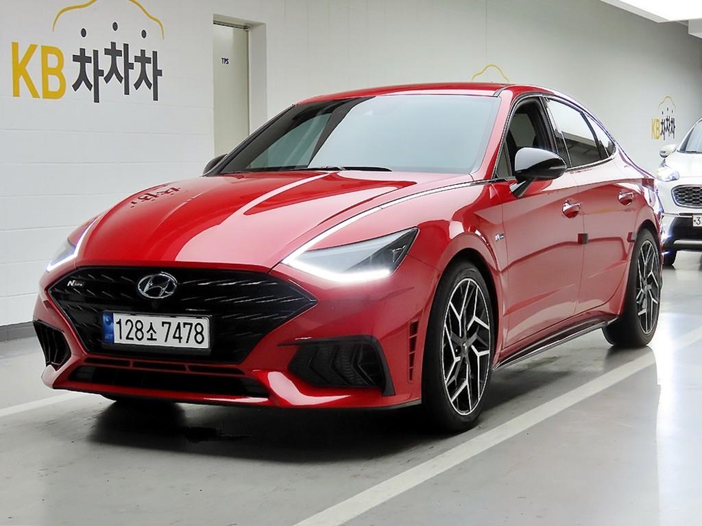 HYUNDAI Sonata - Vista 2