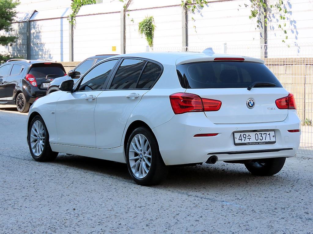 BMW 1 series - Vista 3
