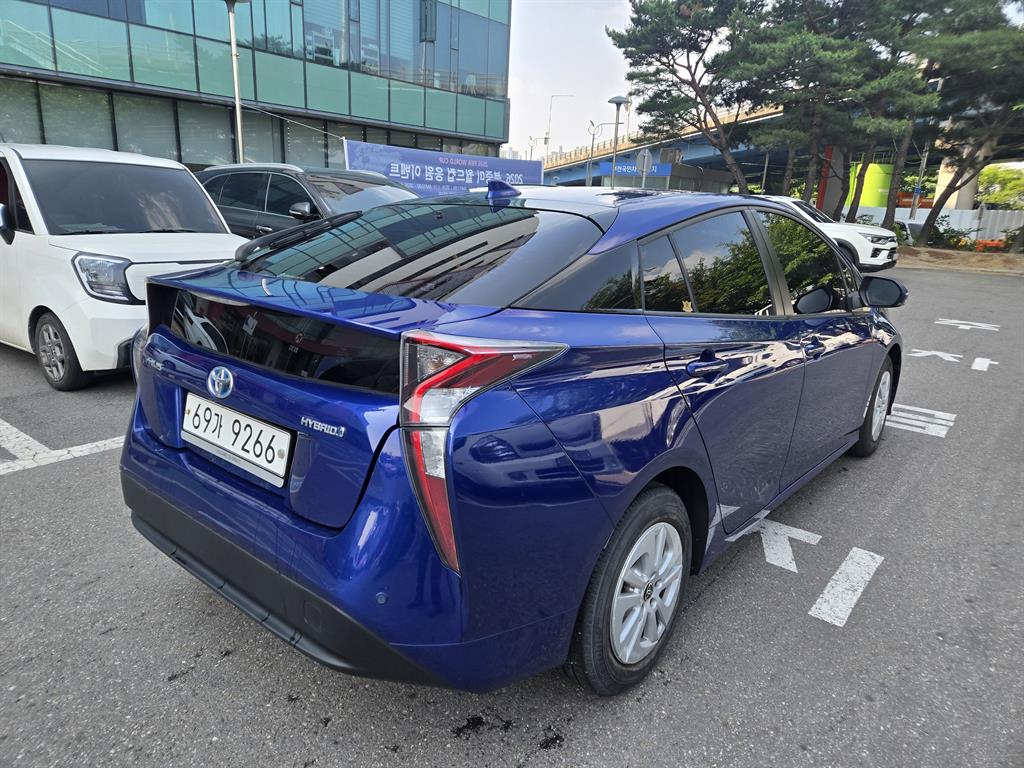 Toyota Prius - Vista 6