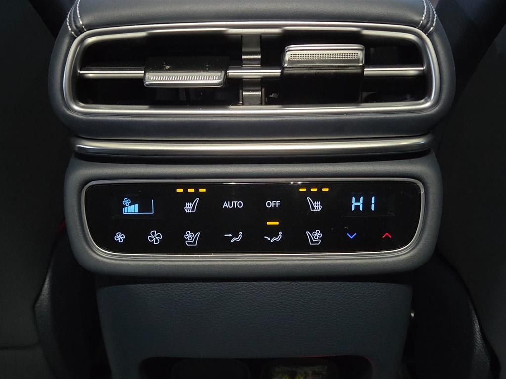 Genesis GV80 2024 skyblue - Importación desde Corea - HF Imports Iquique - Foto 19