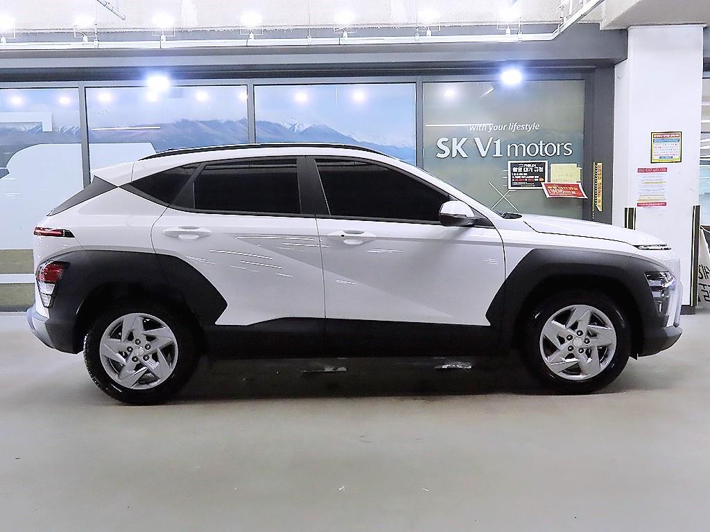 HYUNDAI Kona - Vista 3