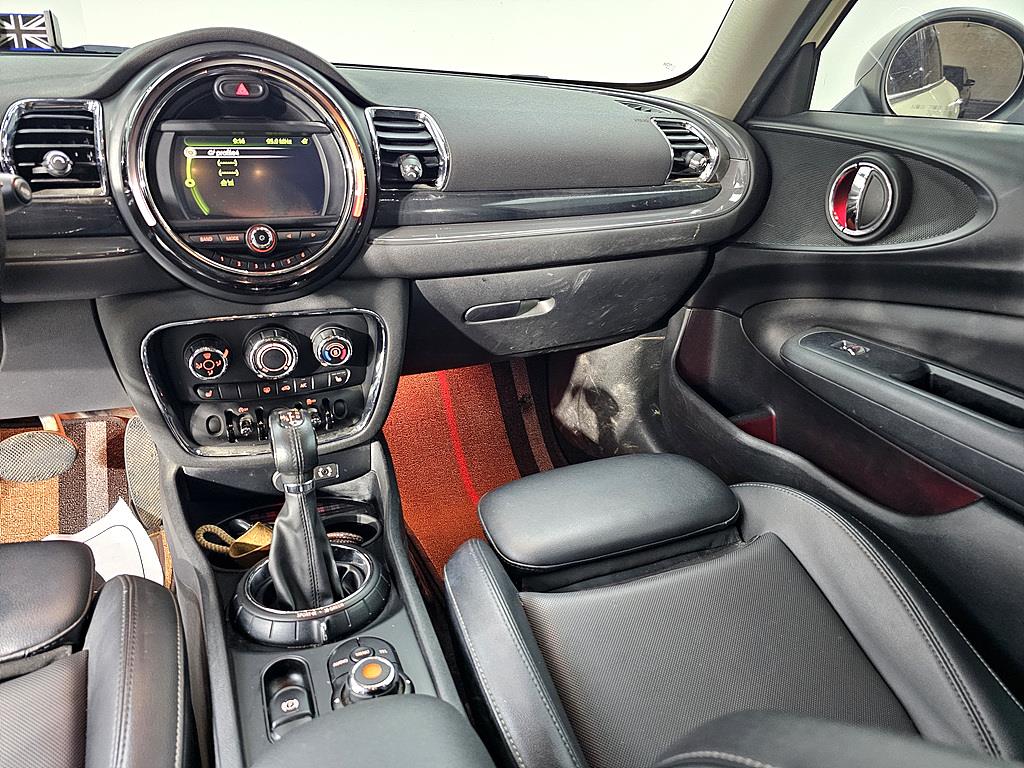 Mini Clubman - Vista 12