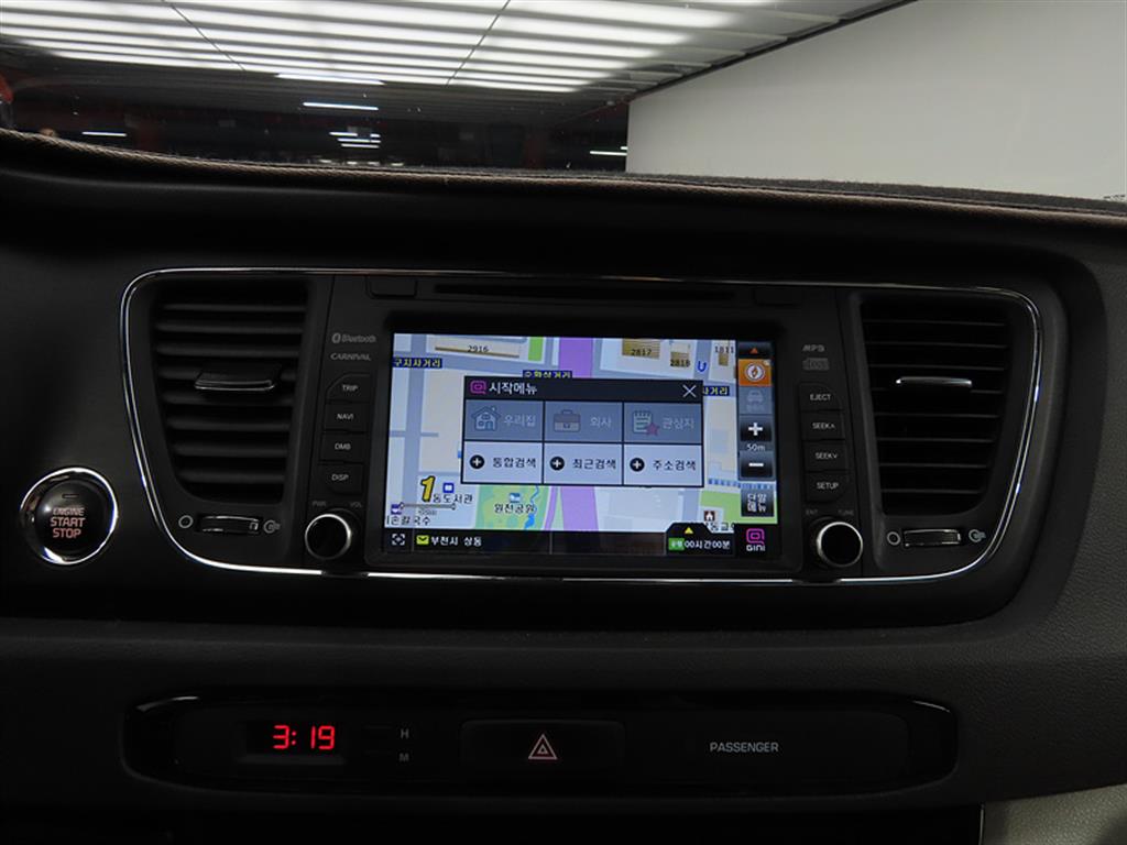 KIA Carnival 2018 Blanco - Importación desde Corea - HF Imports Iquique - Foto 17