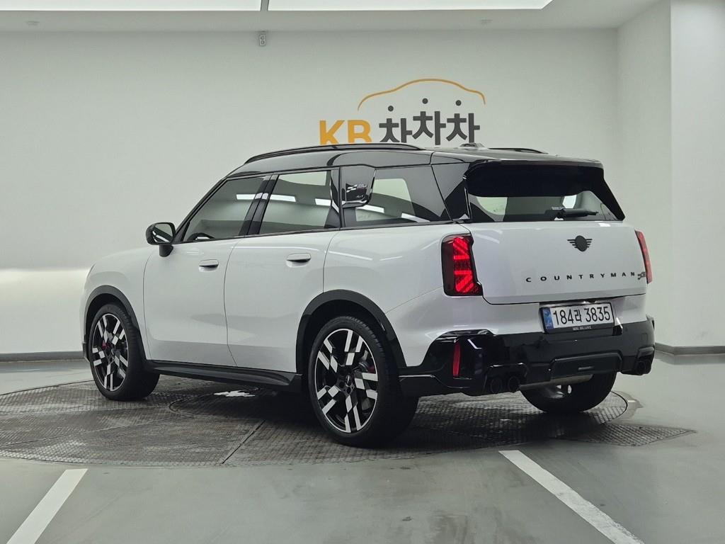 Mini Countryman - Vista 3