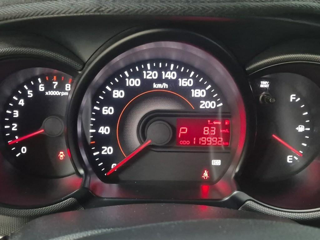 KIA Ray - Vista 8