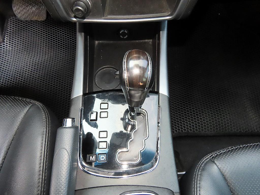 Ssangyong Korando - Vista 12