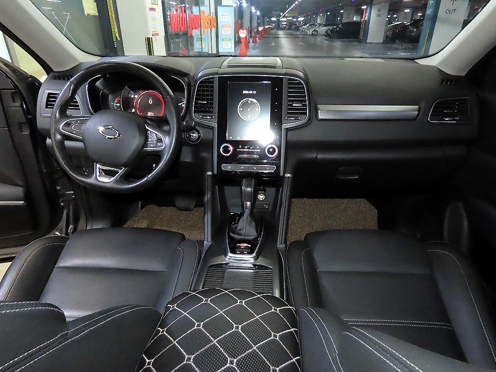 SAMSUNG QM6 - Vista 12