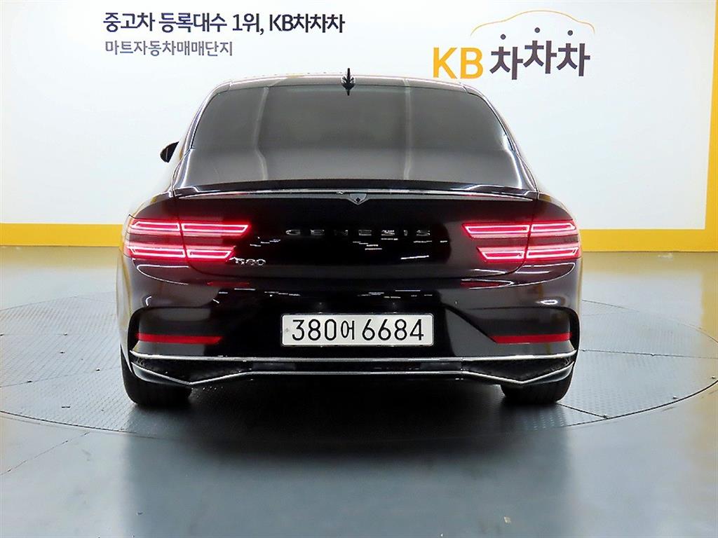 Genesis G80 - Vista 3