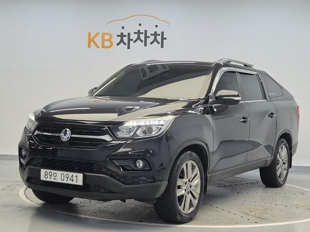 Ssangyong Rexton 2018 Negro - Importación desde Corea - HF Imports Iquique - Foto 1