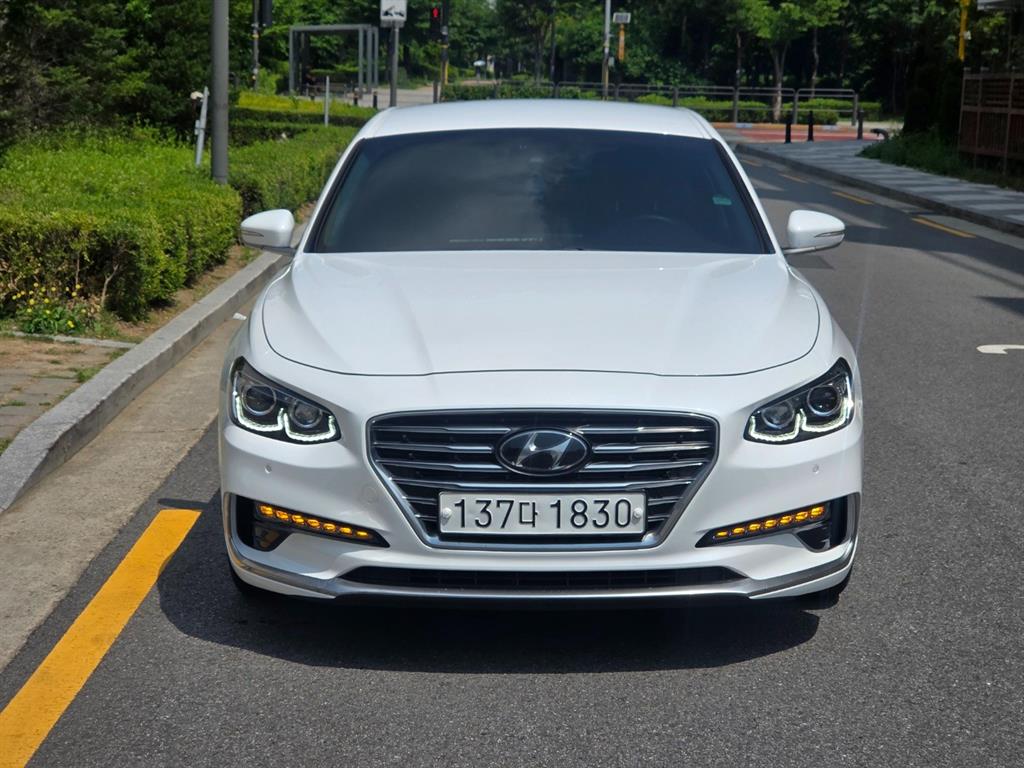 HYUNDAI Grandeur 2019 Blanco - Importación desde Corea - HF Imports Iquique - Foto 1