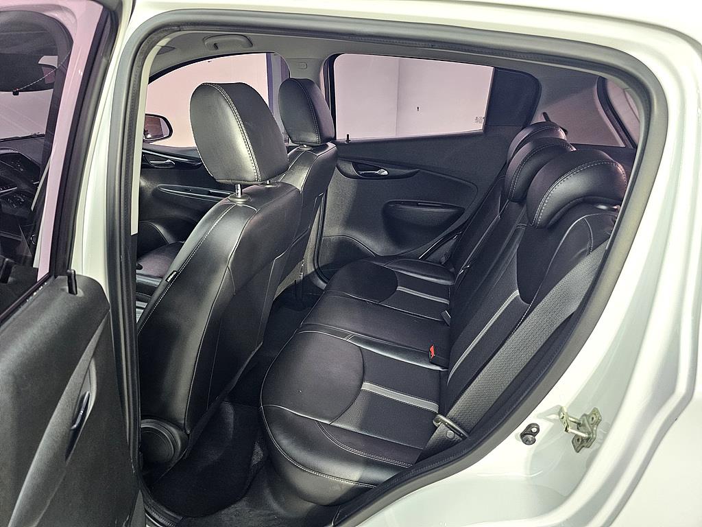 Chevrolet Spark - Vista 11