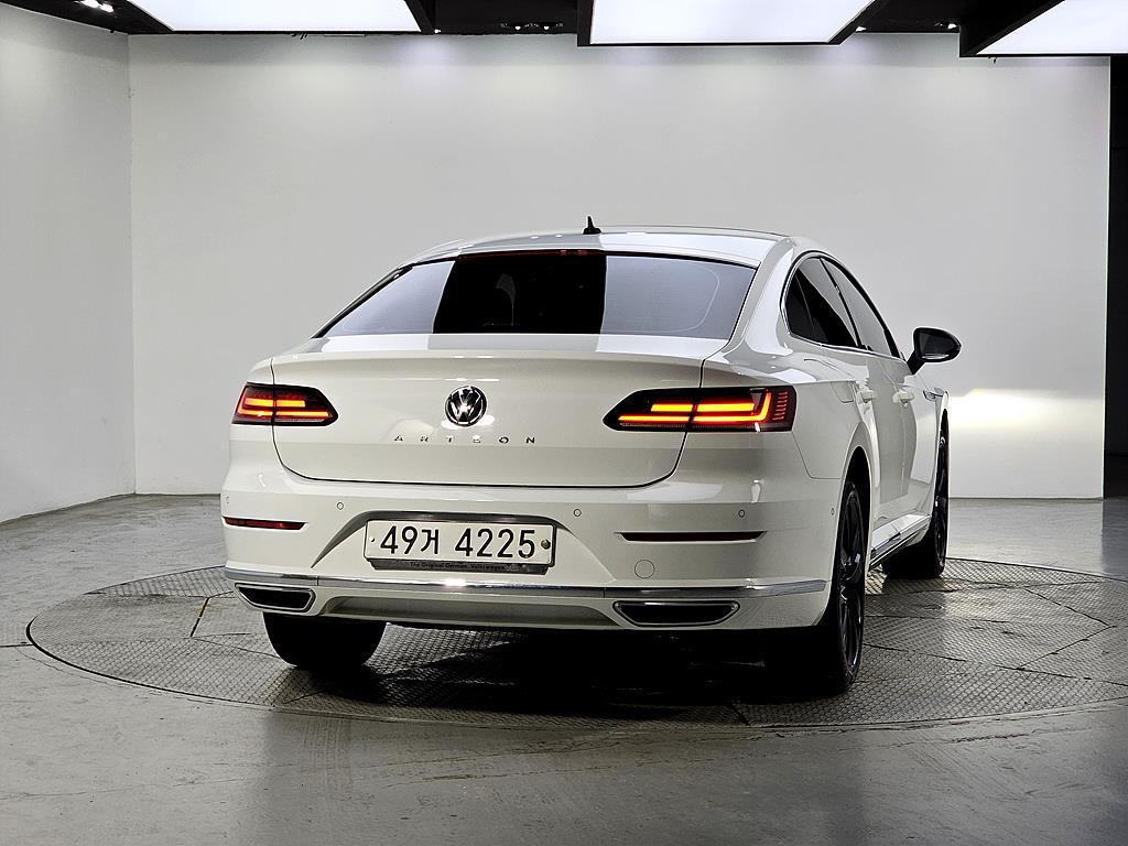 Volkswagen Arteon - Vista 3