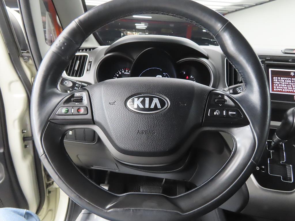 KIA Ray - Vista 10