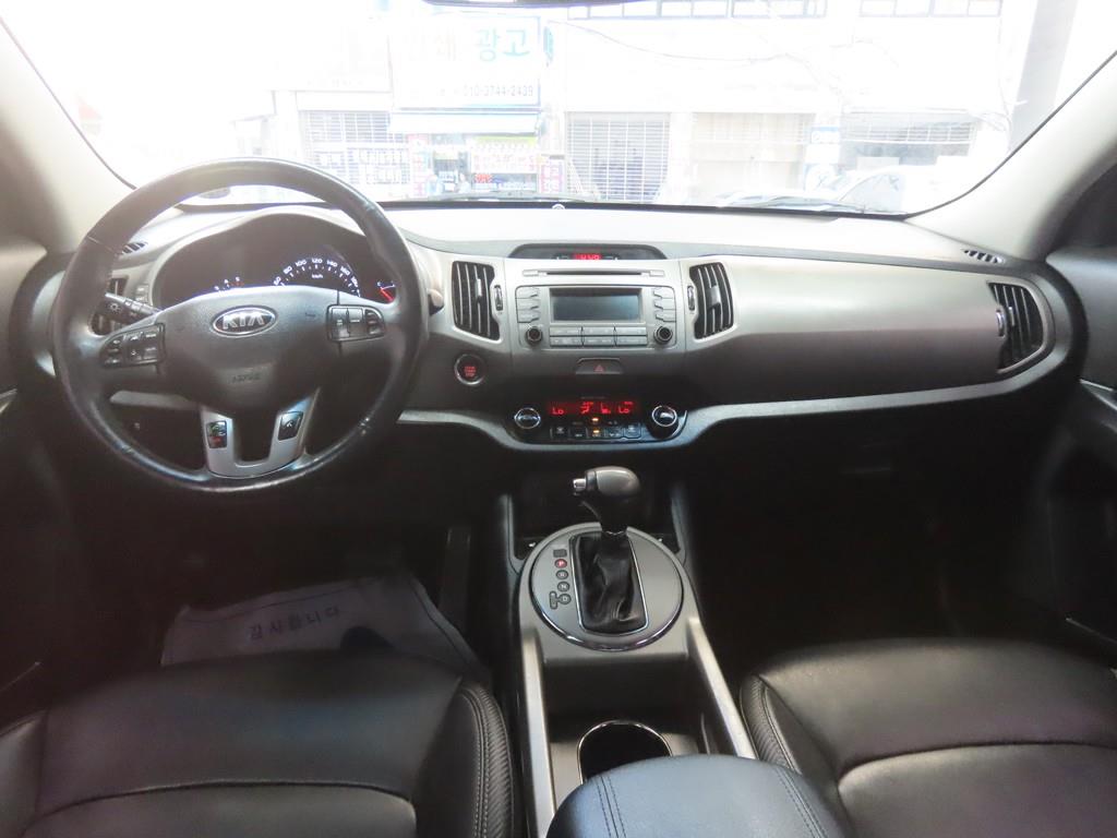 KIA Sportage - Vista 9