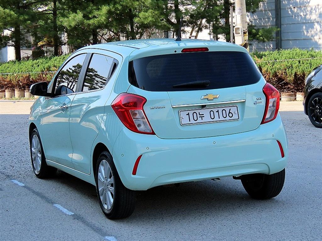 Chevrolet Spark - Vista 3