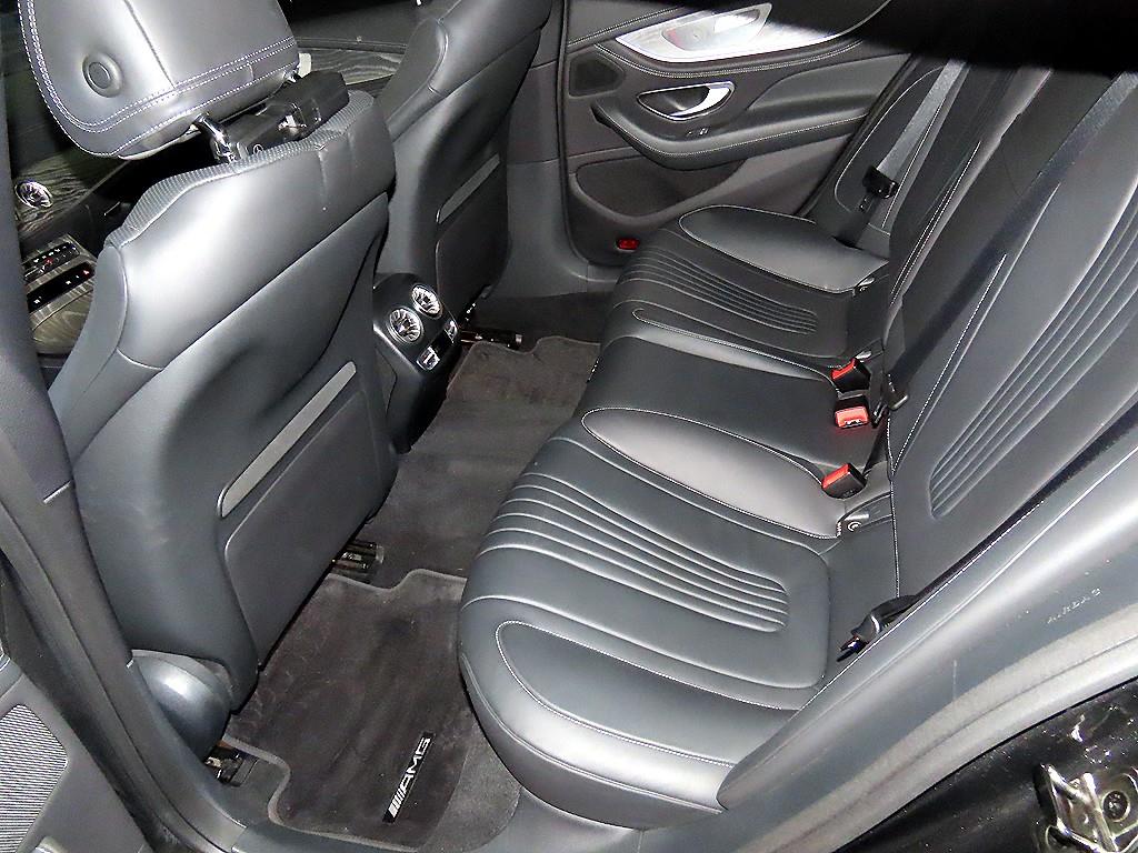 Mercedes Benz CLS Class - Vista 9