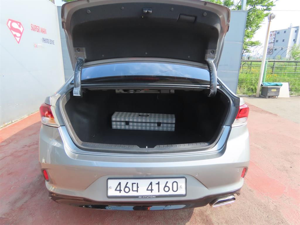 HYUNDAI Sonata - Vista 7
