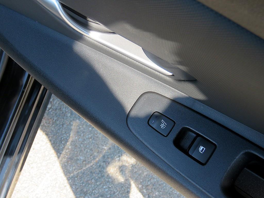 HYUNDAI Avante - Vista 11