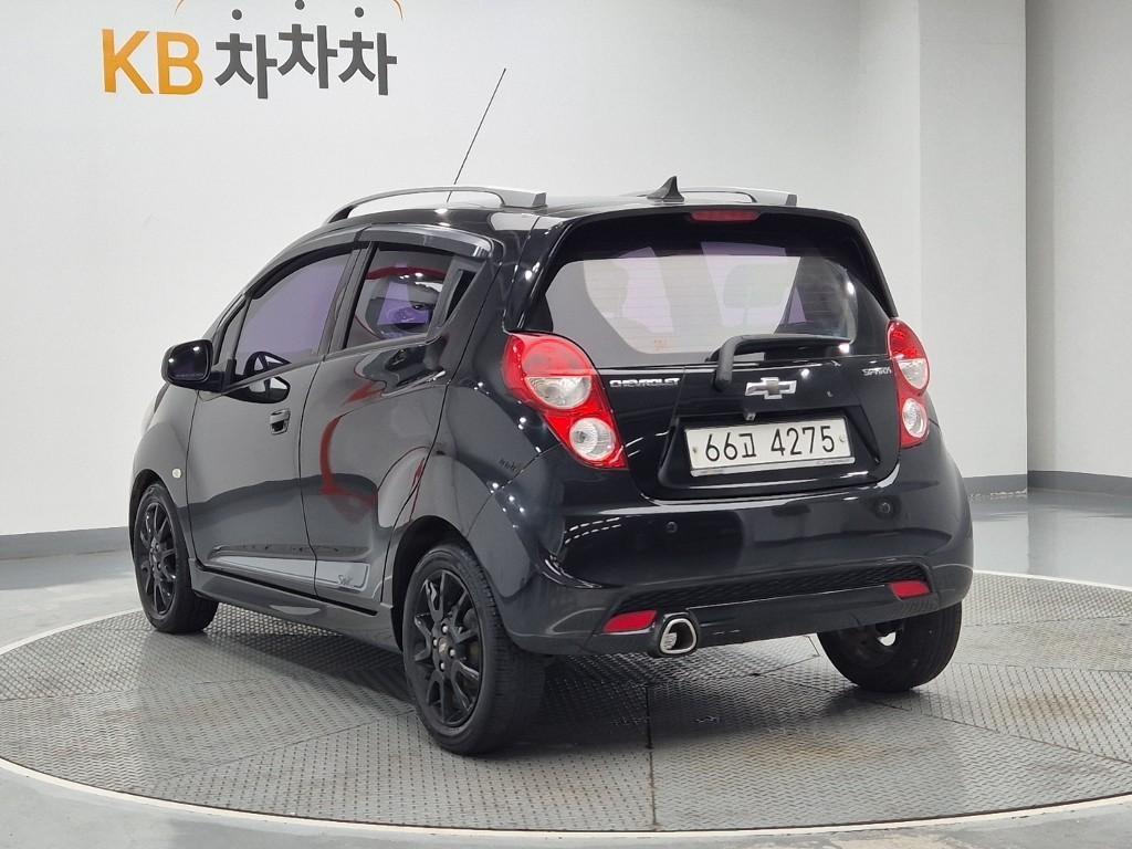 Chevrolet Spark - Vista 2