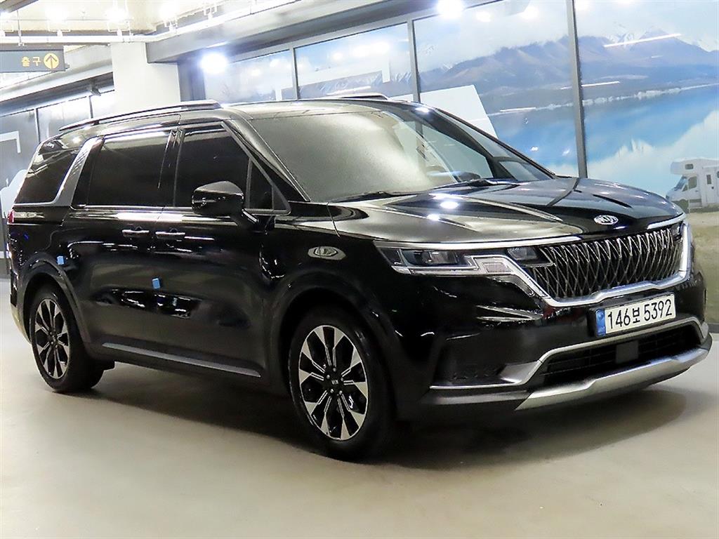 KIA Carnival 2021 Negro - Importación desde Corea - HF Imports Iquique - Foto 1