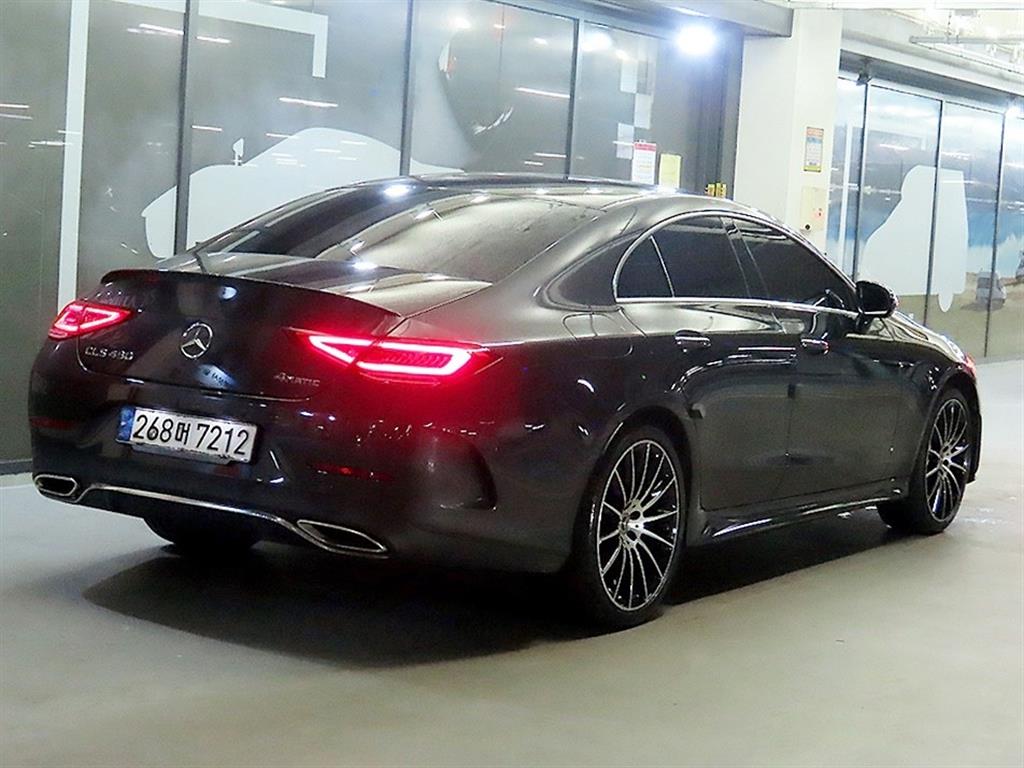 Mercedes Benz CLS Class - Vista 6