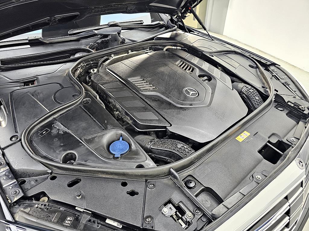 Mercedes Benz S Class - Vista 8