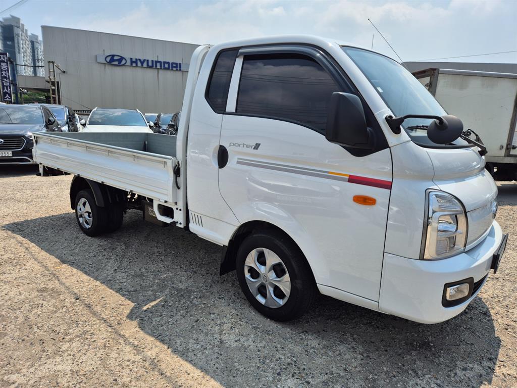 Small Truck Cargo (small) - Vista 3