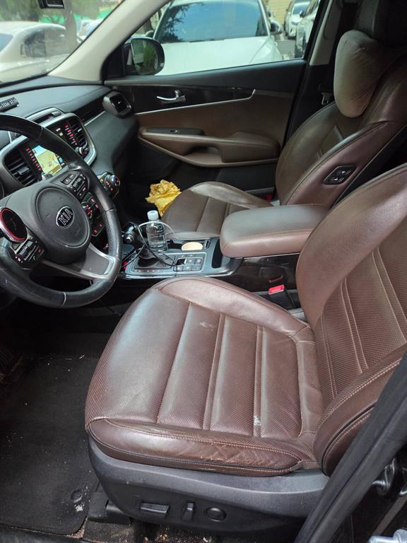 KIA Sorento - Vista 3