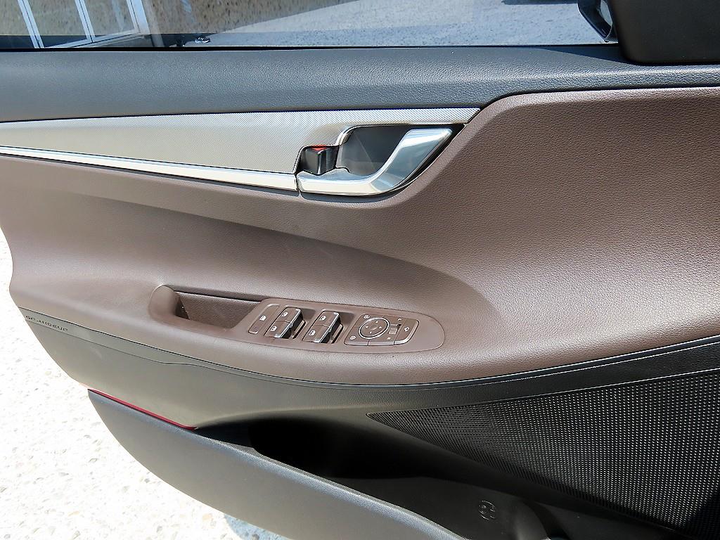 HYUNDAI Grandeur 2020 Negro - Importación desde Corea - HF Imports Iquique - Foto 13