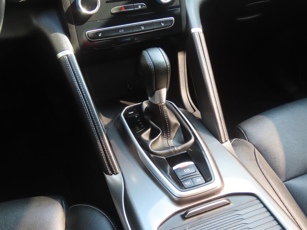 SAMSUNG QM6 2022 Blanco - Importación desde Corea - HF Imports Iquique - Foto 13